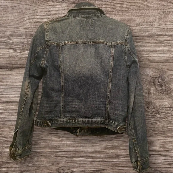 Women’s Banana Republic Jean Jacket - Picture 3 of 3